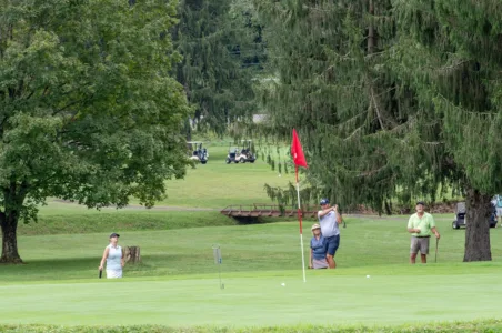 Promise Campaign golf outing raises $35,000